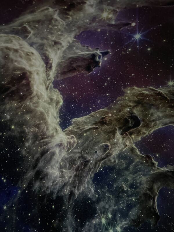 A weekly public show at UConn Cynthia Wyeth Peterson Memorial Planetarium